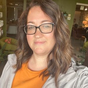 Meet your Posher, Ann